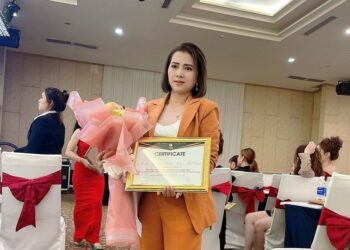 Nguyễn Thị Ánh Phượng – Buổi họp lớp thay đổi số phận