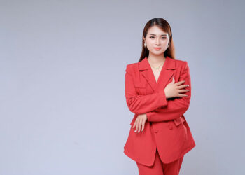 Katty Thùy – Hiên ngang, kiên cường vượt qua nghịch cảnh