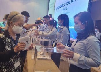 Vừa nhậm chức, tân chủ tịch Eximbank đã bị nhóm cổ đông đòi miễn nhiệm