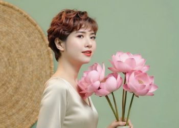 Phỏng vấn Á hậu, họa sĩ Hải Xuân: 18 năm đồng hành cùng trẻ em và hành trình mang lại giá trị qua hội họa