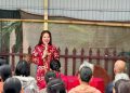 Hoa hậu Nhân Ái Nguyễn Thị Bình trao 40 phần quà hỗ trợ bà con khó khăn tại Nại Cựu sau Tết